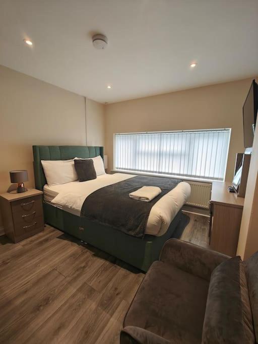 Apartament Luxury 5-Bed House Near Nec & Bhx Solihull Zewnętrze zdjęcie